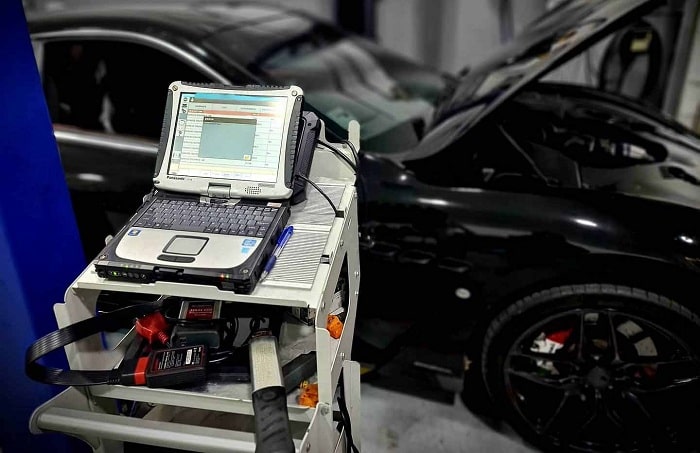 Gara sửa chữa điện ô tô tại TP HCM chuyên nghiệp và chuyên nghiệp