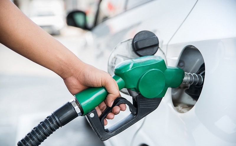 Đổ xăng và tra dầu sai loại nhiên liệu ô tô: Hậu quả và cách xử lý
