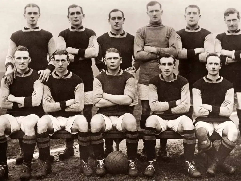 Lịch sử Burnley FC: Lịch sử câu lạc bộ sáng lập từ năm 1882 đến năm 2000