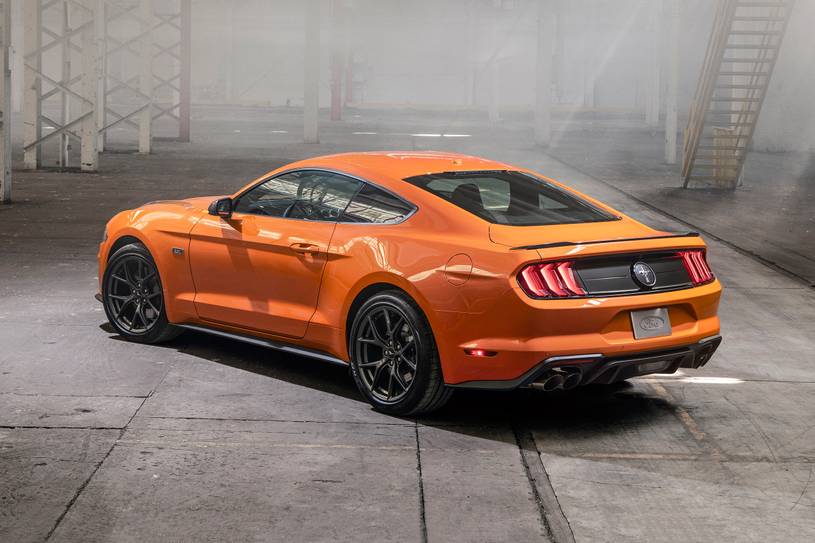 Giá xe Ford Mustang và ưu đãi 2024 mới nhất - Tinxe