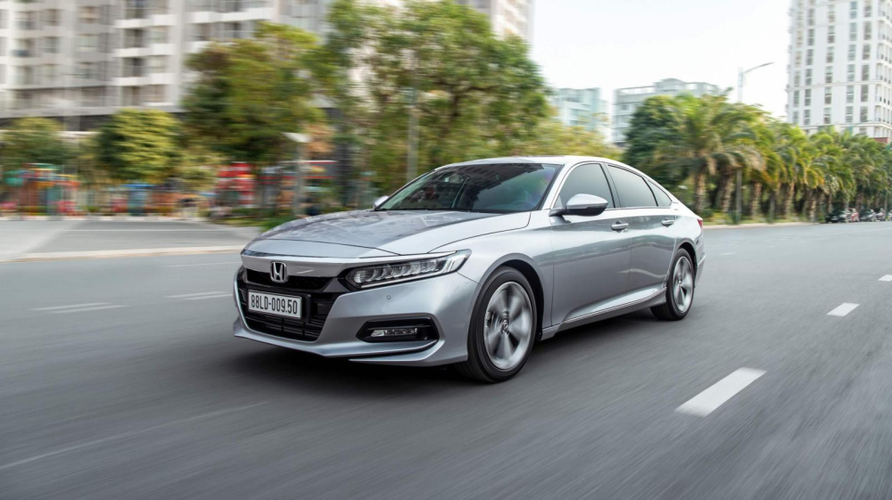 Giá xe Honda Accord chi tiết và khuyến mãi mới nhất 2024