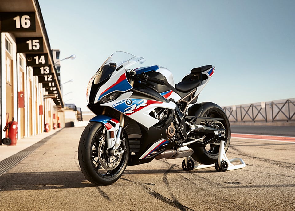 Siêu mô tô BMW S1000RR 2019 “biến hình” với thiết kế mới