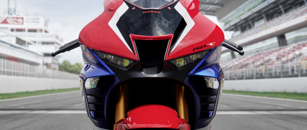 Giá xe Honda CBR1000RR-R và ưu đãi mới nhất 2023 - Tinxe