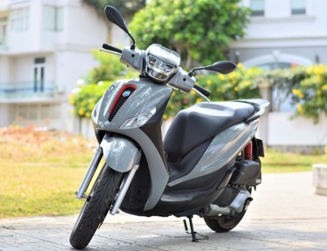 Giá xe máy Piaggio Medley mới nhất 05/2024 trả góp và ưu đãi từ đại lý