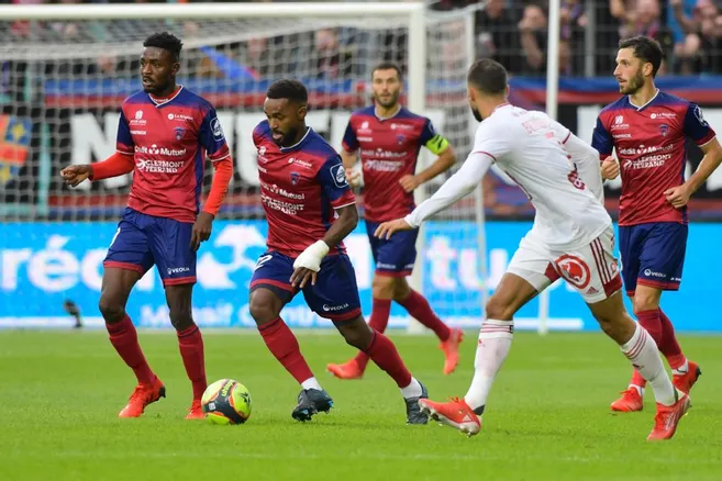 Clermont Foot 63: Hành trình đầy thử thách và đỉnh cao của bóng đá Pháp