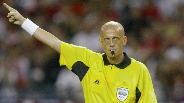 Pierluigi Collina được vinh danh là trọng tài vĩ đại nhất lịch sử