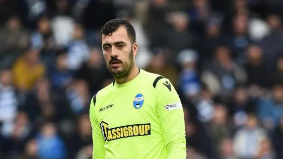 Emiliano Viviano Là Ai? Ngôi Sao Bóng Đá Tài Năng Người Ý